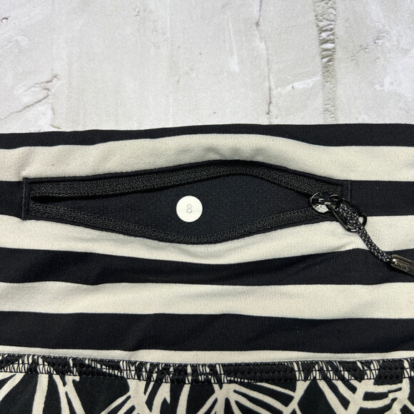 Lululemon Pretty Palm Run Times Shorts 4" SIZE 8 WAIST 33 Black White Liner - Picture 6 of 11